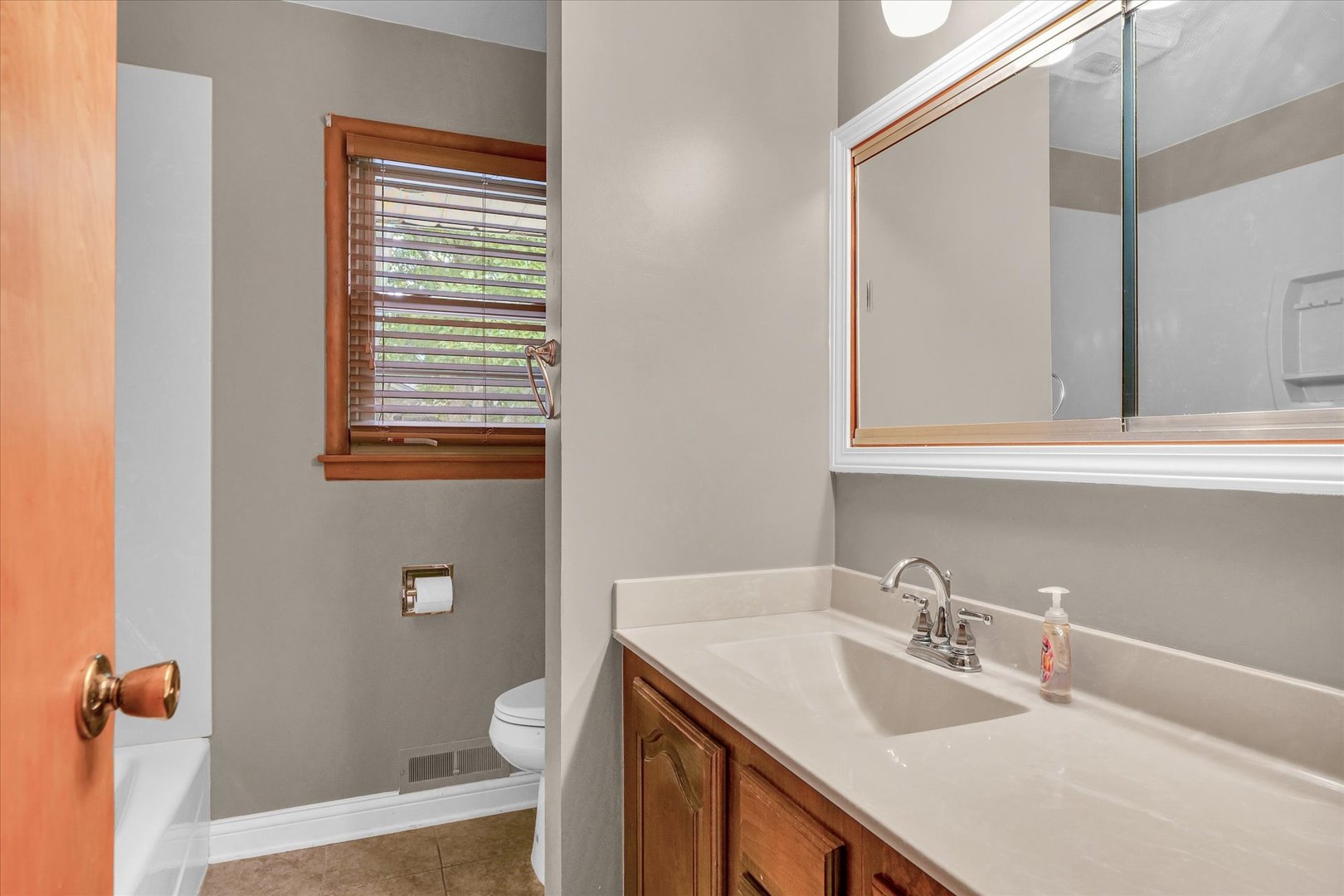 1401 Mayfair Road Champaign, IL 61821 - Photo 28 of 37 Gallery Image 28