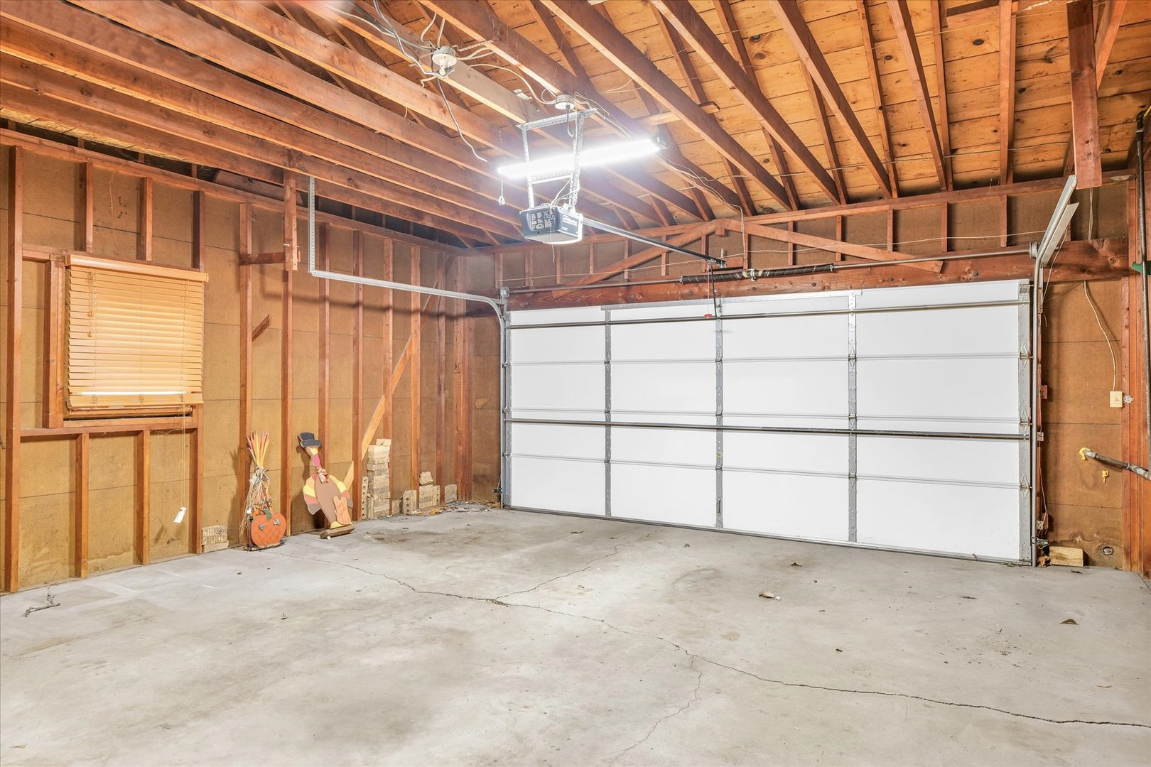 1401 Mayfair Road Champaign, IL 61821 - Photo 32 of 37 Gallery Image 32