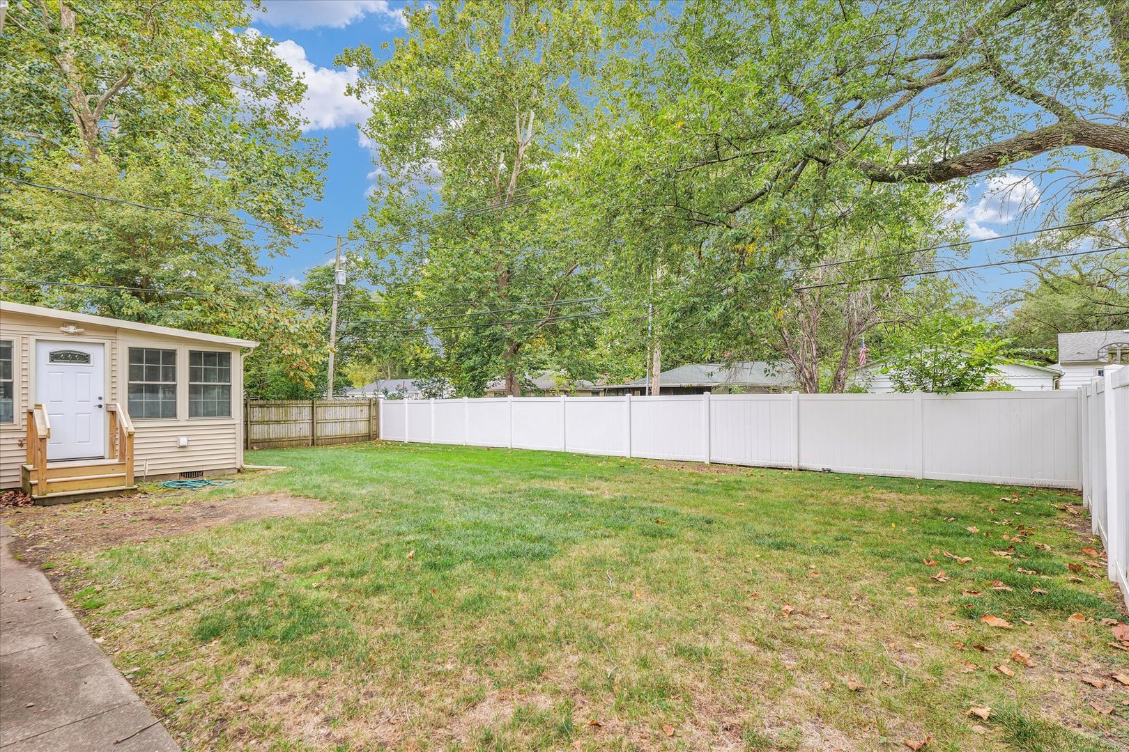 1401 Mayfair Road Champaign, IL 61821 - Photo 33 of 37 Gallery Image 33