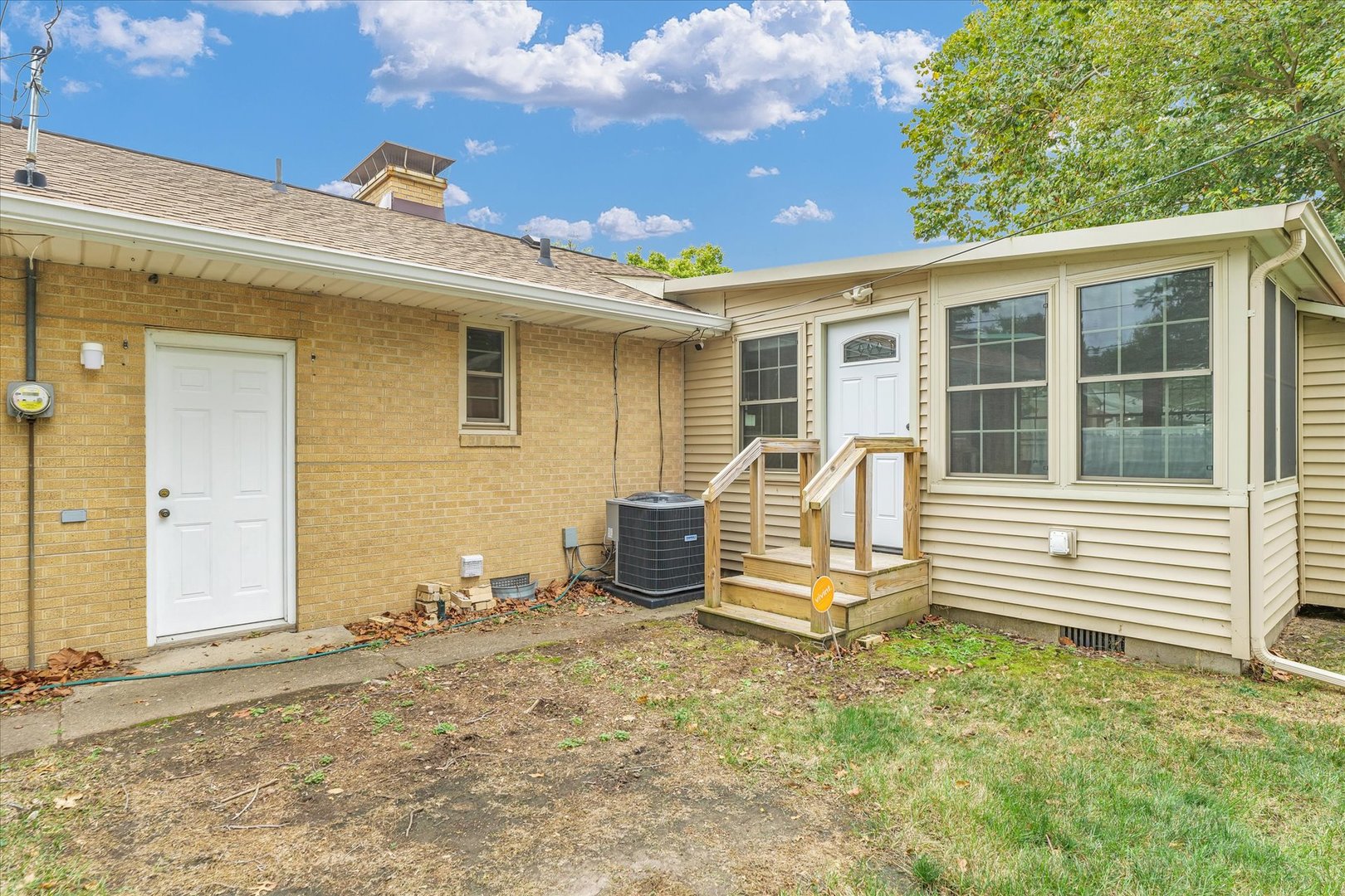 1401 Mayfair Road Champaign, IL 61821 - Photo 37 of 37 Gallery Image 37