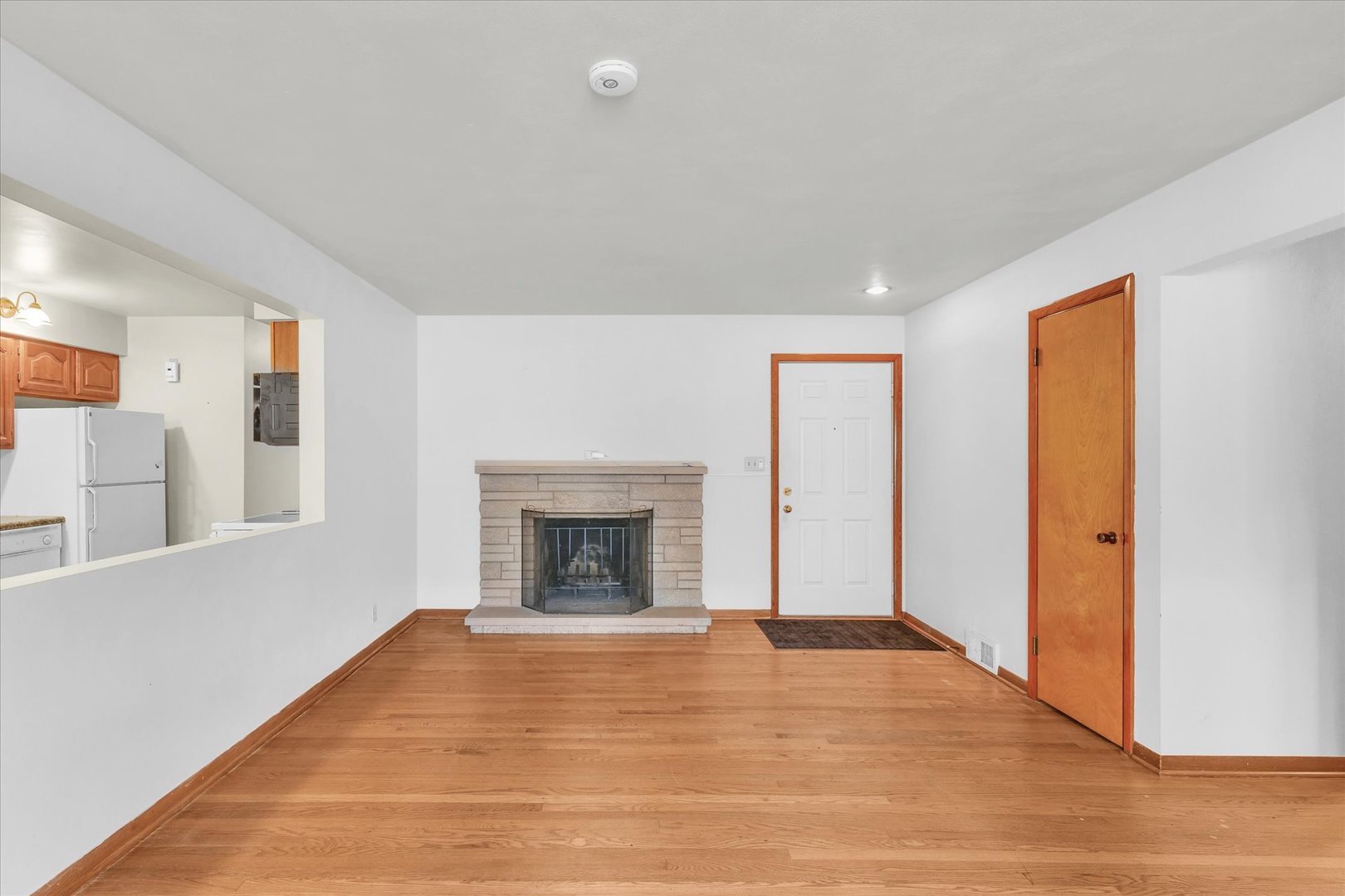 1401 Mayfair Road Champaign, IL 61821 - Photo 7 of 37 Gallery Image 7