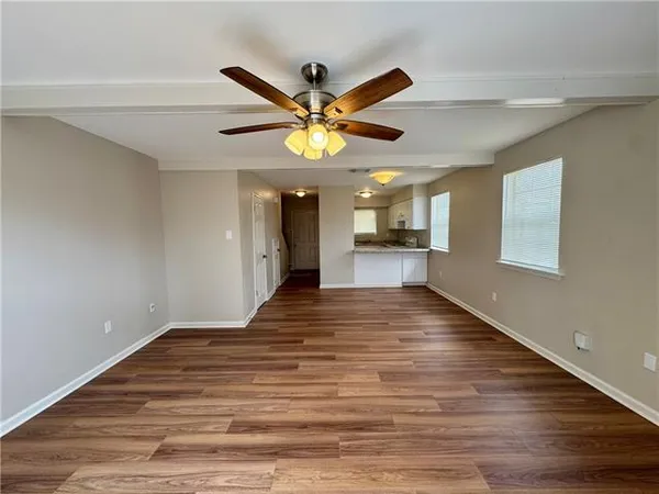 $1,400 | 54 Carriage Lane, Unit A, Destrehan, LA 70047
