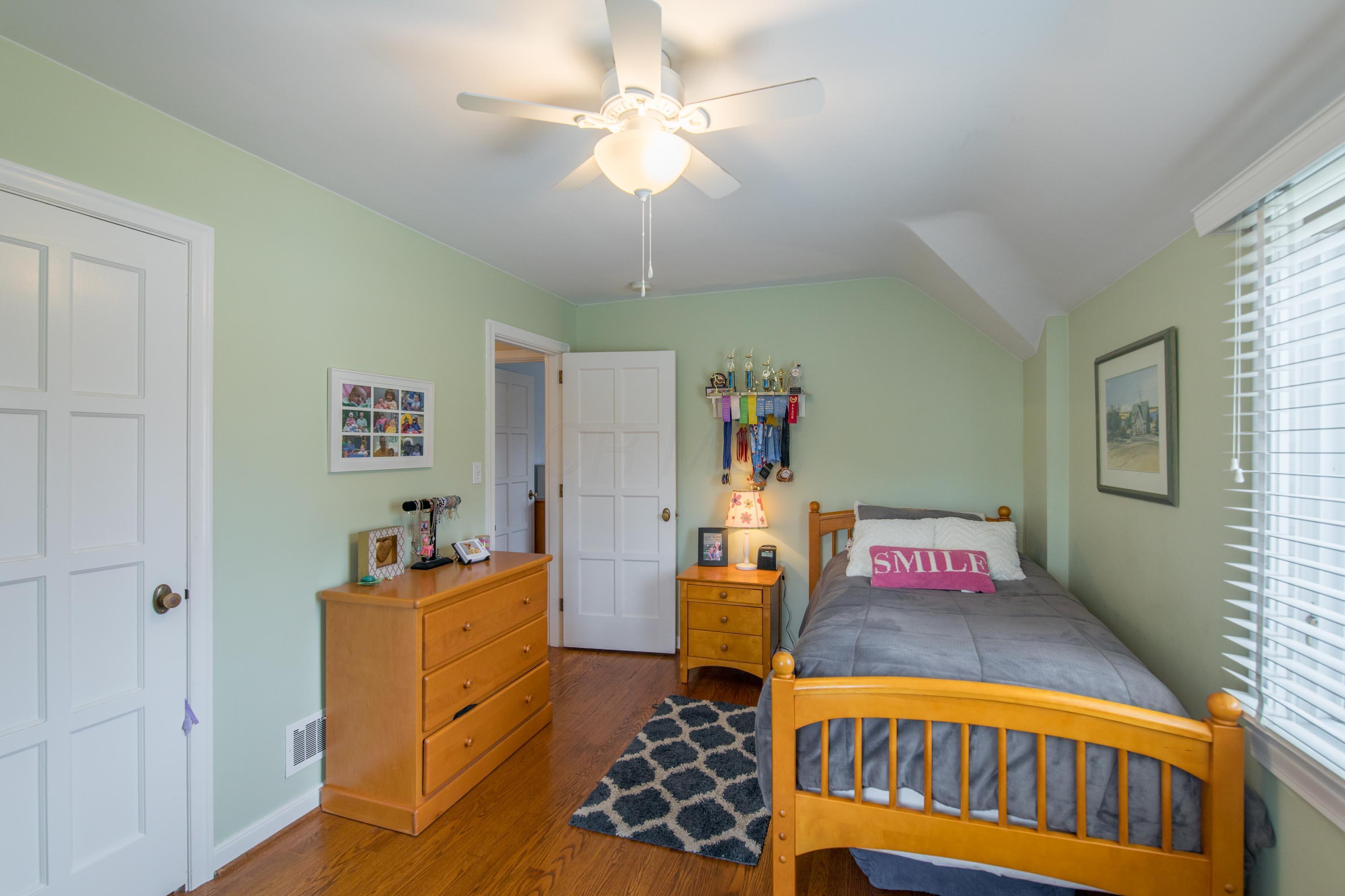 2171 Waltham Road Columbus, OH 43212 - Photo 23 of 31