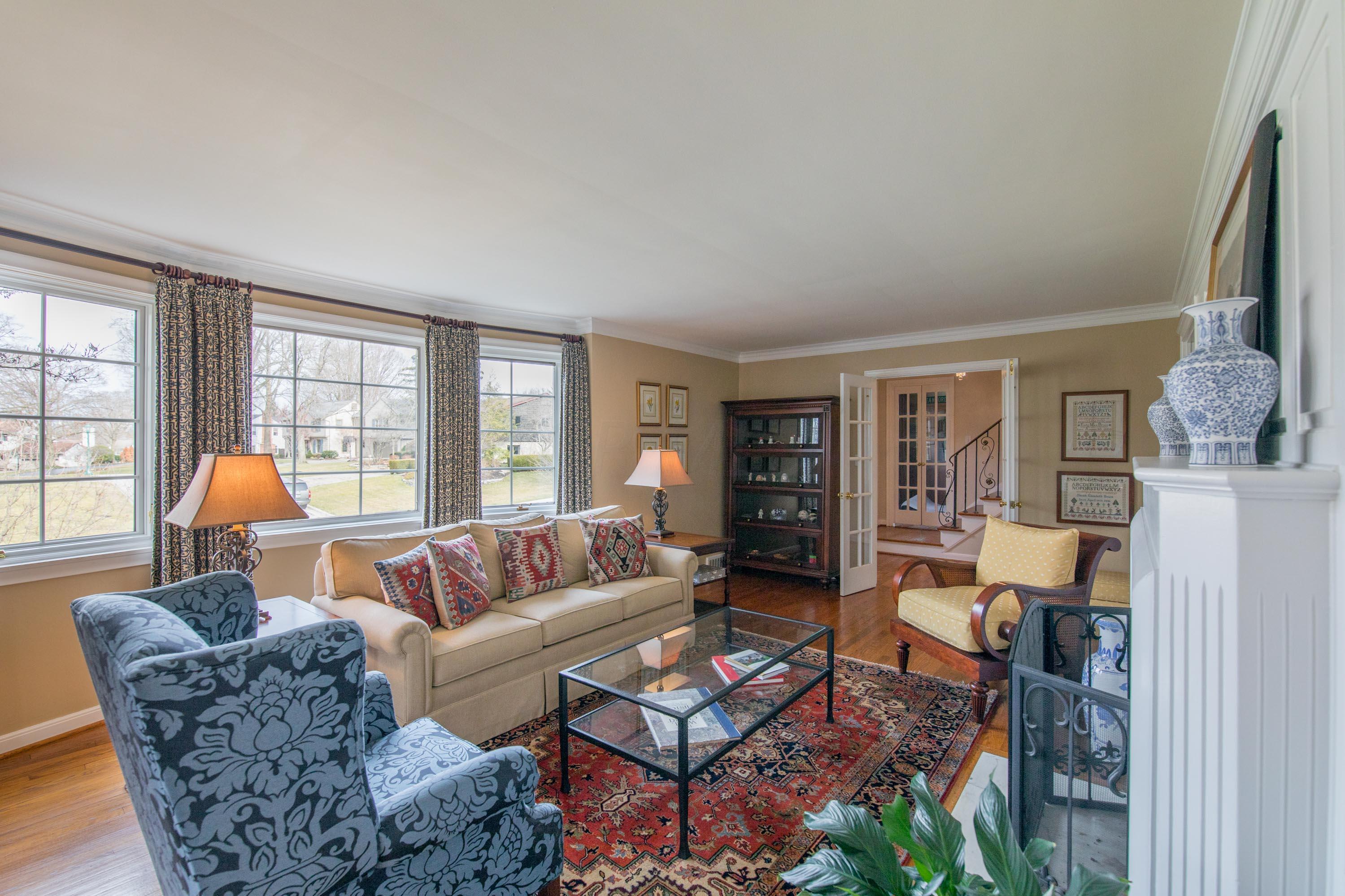 2171 Waltham Road Columbus, OH 43212 - Photo 5 of 31