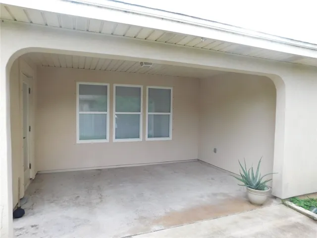 $2,100 | 3201 Nacogdoches Drive, Corpus Christi, TX 78414