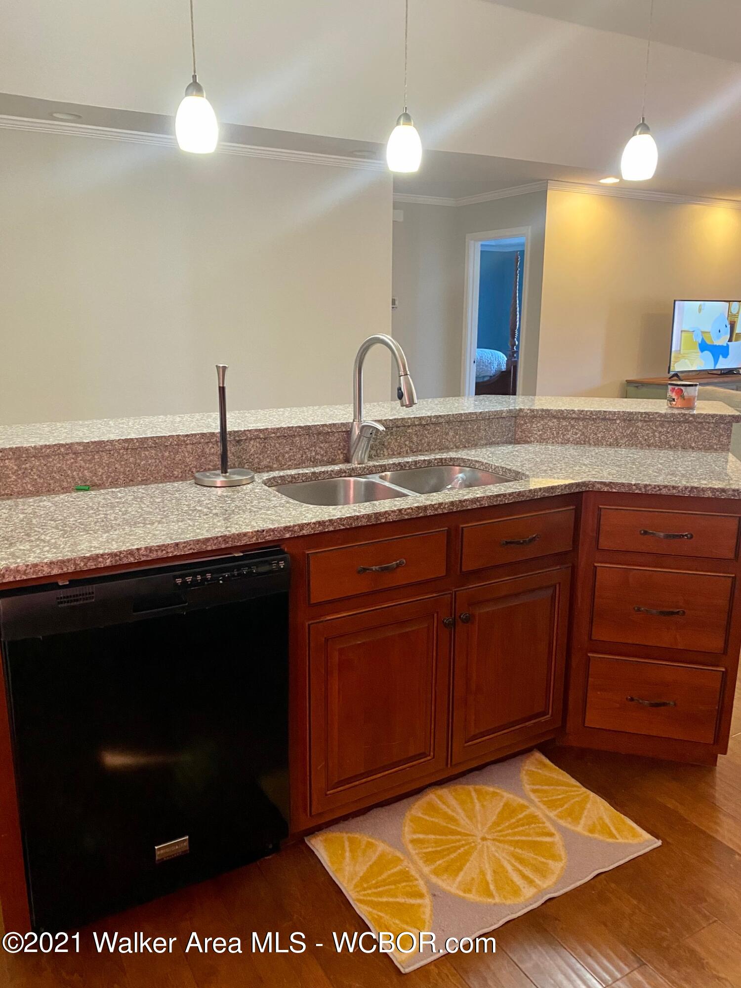 1544 Weeks Road Winfield, AL 35594 - Photo 11 of 39 Gallery Image 11