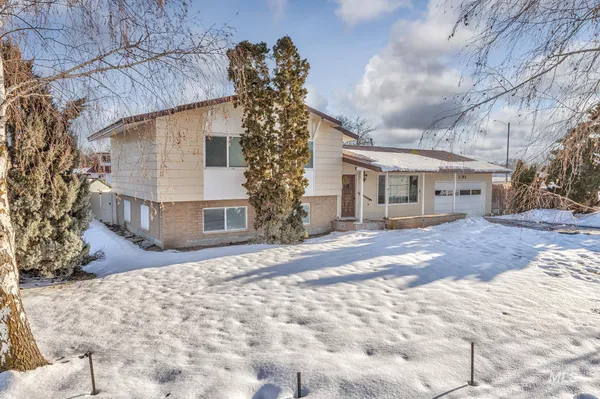$400,000 | 1192 Southwest 12th Avenue, Ontario, OR 97914