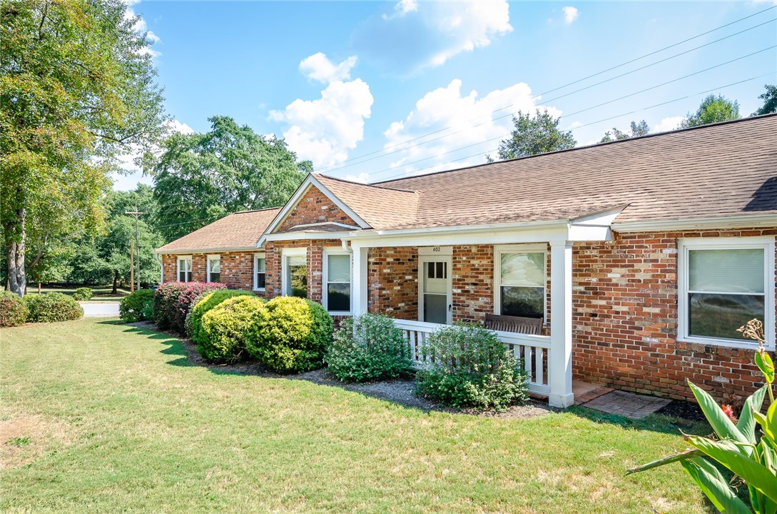 402 East Fredericks Street Anderson, SC 29621 - Photo 3 of 27 Gallery Image 3