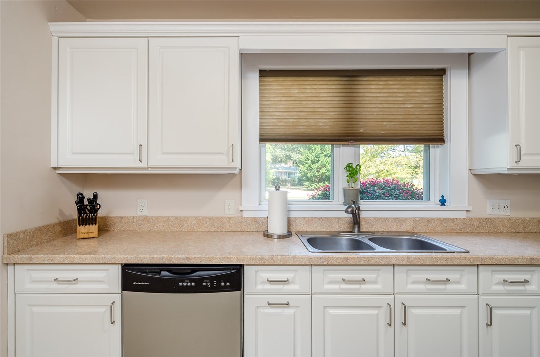 402 East Fredericks Street Anderson, SC 29621 - Photo 10 of 27 Gallery Image 10
