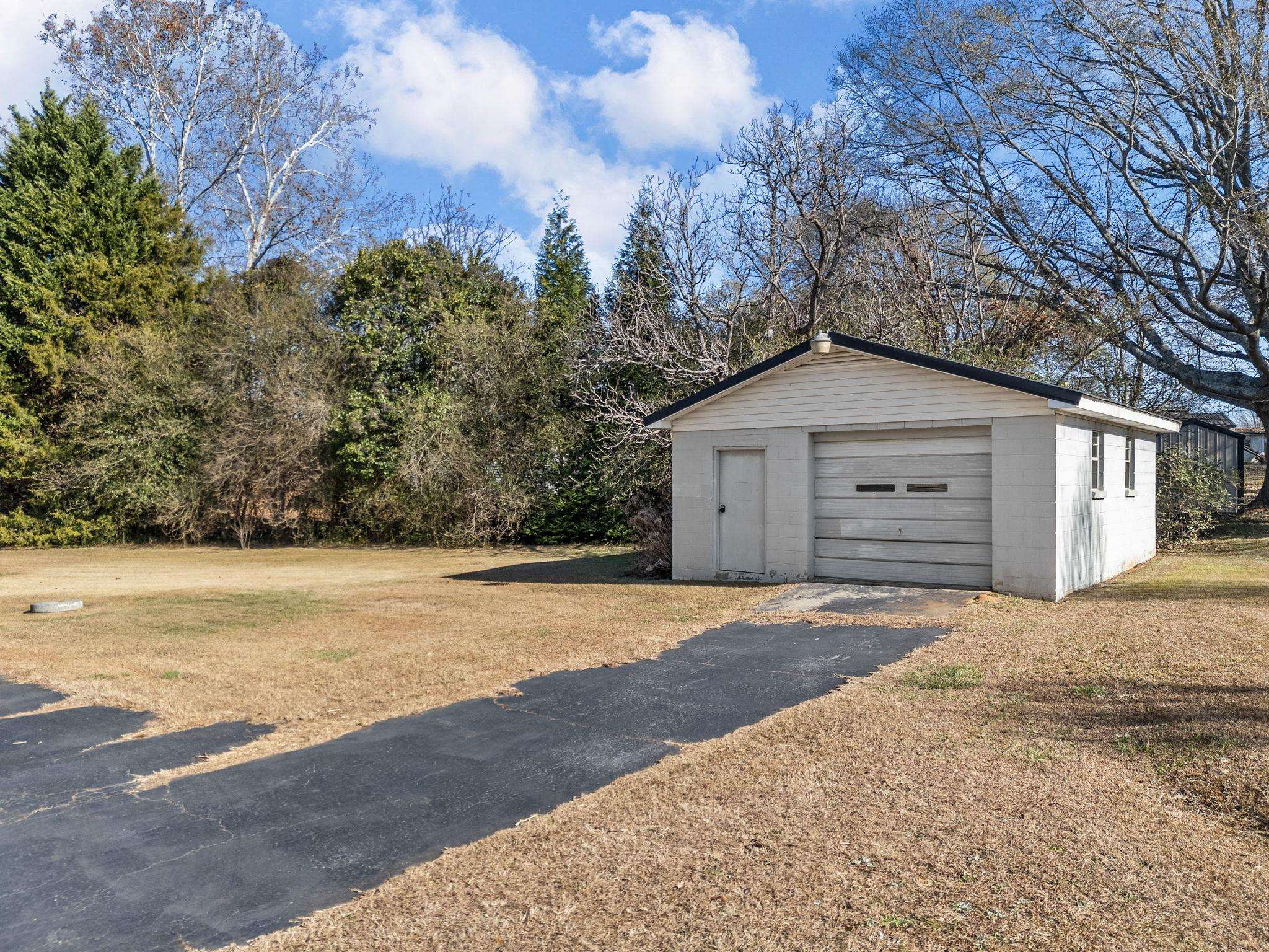 171 Barnett Road Lyman, SC 29365 - Photo 30 of 36