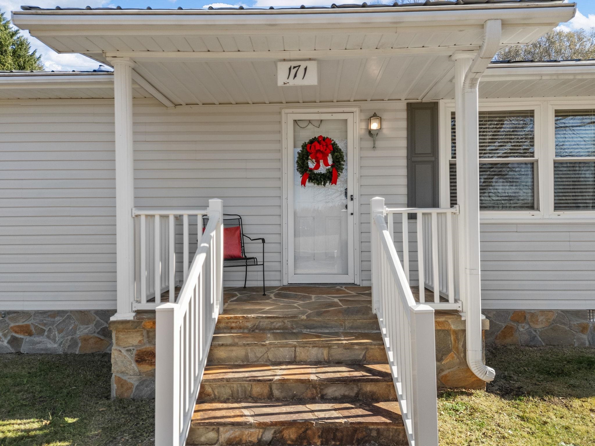 171 Barnett Road Lyman, SC 29365 - Photo 5 of 36