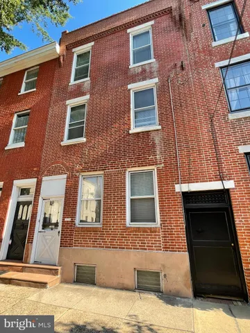$850,000 | 223 Fitzwater Street, Philadelphia, PA 19147