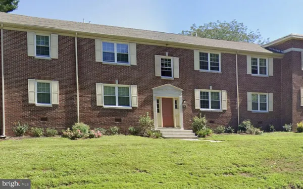 $107,000 | 100 Park Boulevard, Unit 2D, Cherry Hill, NJ 08034