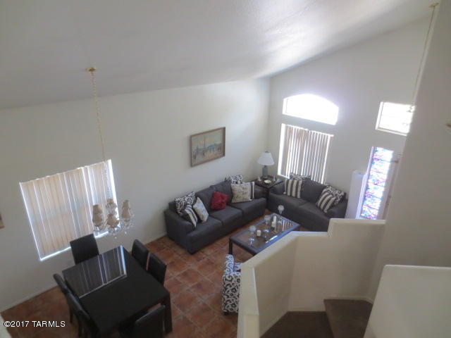 9828 Mountain Crossing Road Tucson, AZ 85748 - Photo 10 of 21 Gallery Image 10