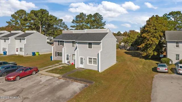 $1,450 | 105 Kim Avenue, Unit C, Havelock, NC 28532