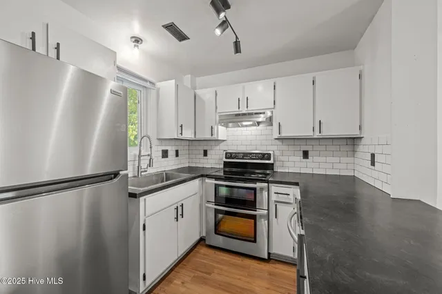 $1,450 | 105 Kim Avenue, Unit C, Havelock, NC 28532