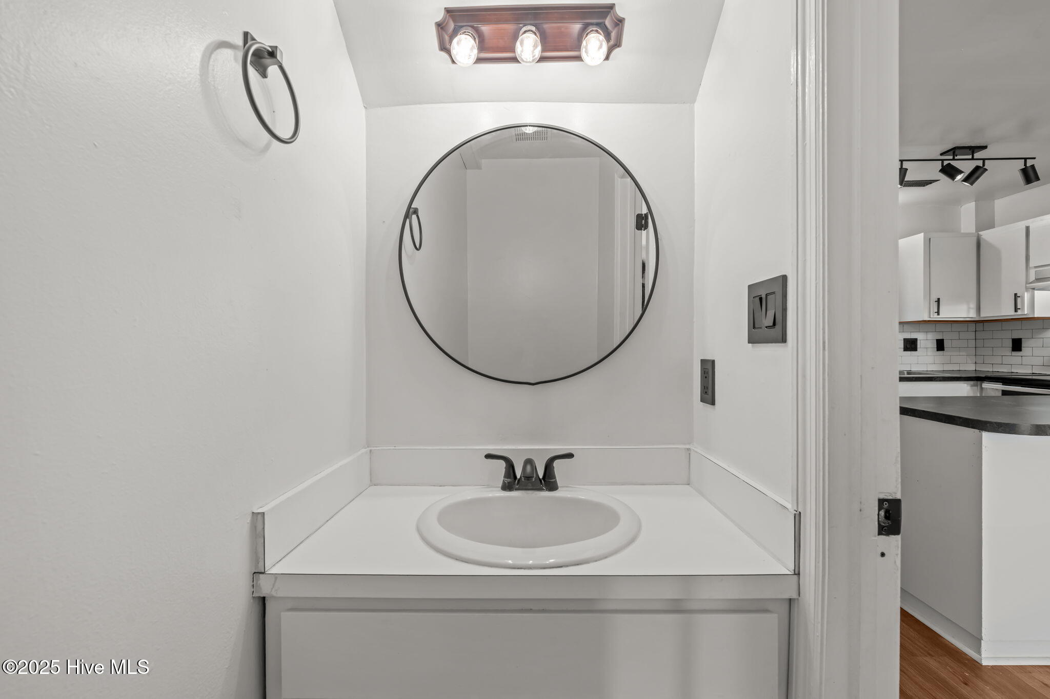 105 Kim Avenue, Unit C Havelock, NC 28532 - Photo 12 of 21 23-web-or-mls-DSC_8810