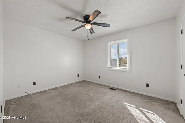 $1,450 | 105 Kim Avenue, Unit C, Havelock, NC 28532