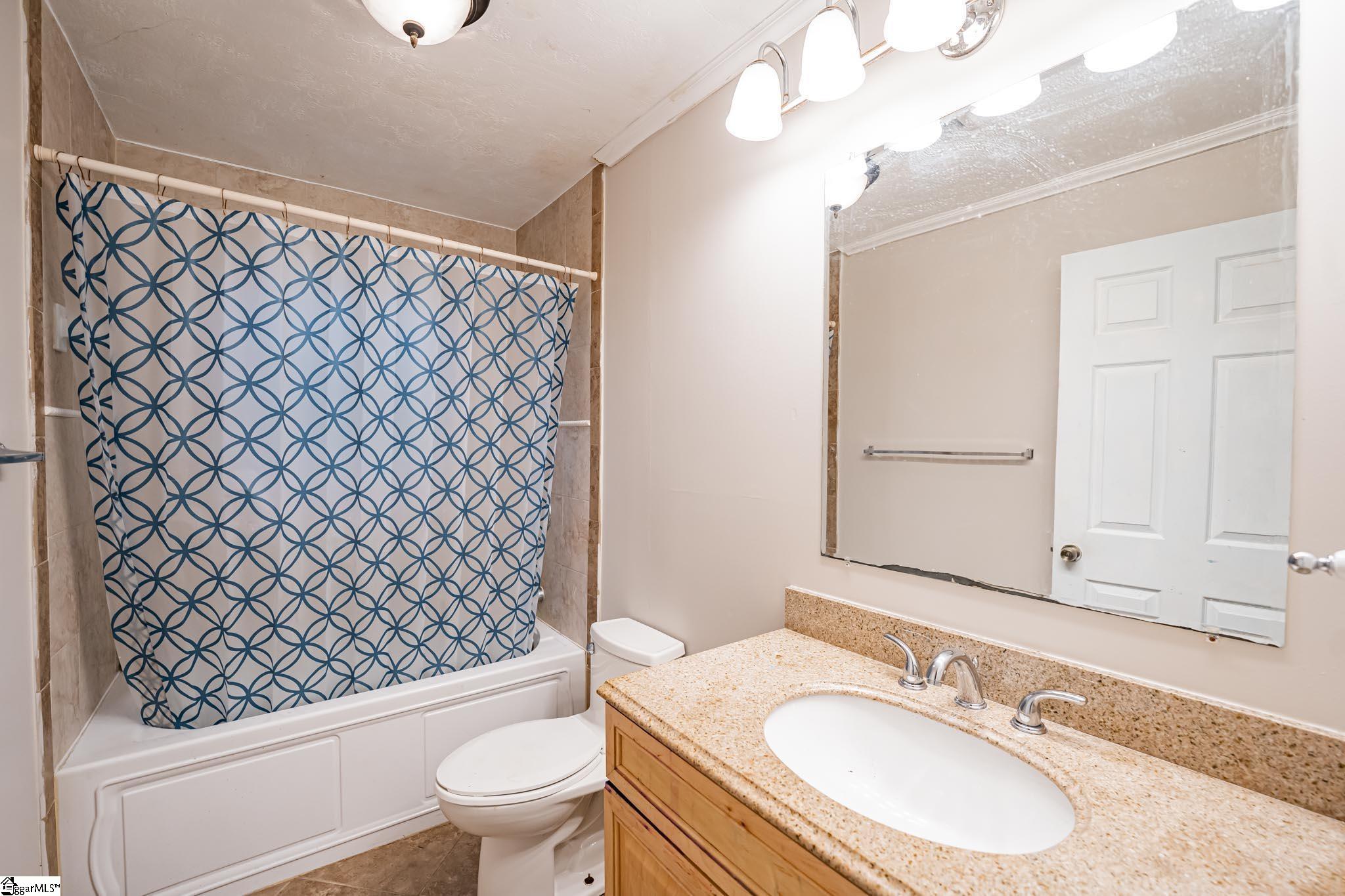 6 Devonshire Lane Greenville, SC 29617 - Photo 12 of 31