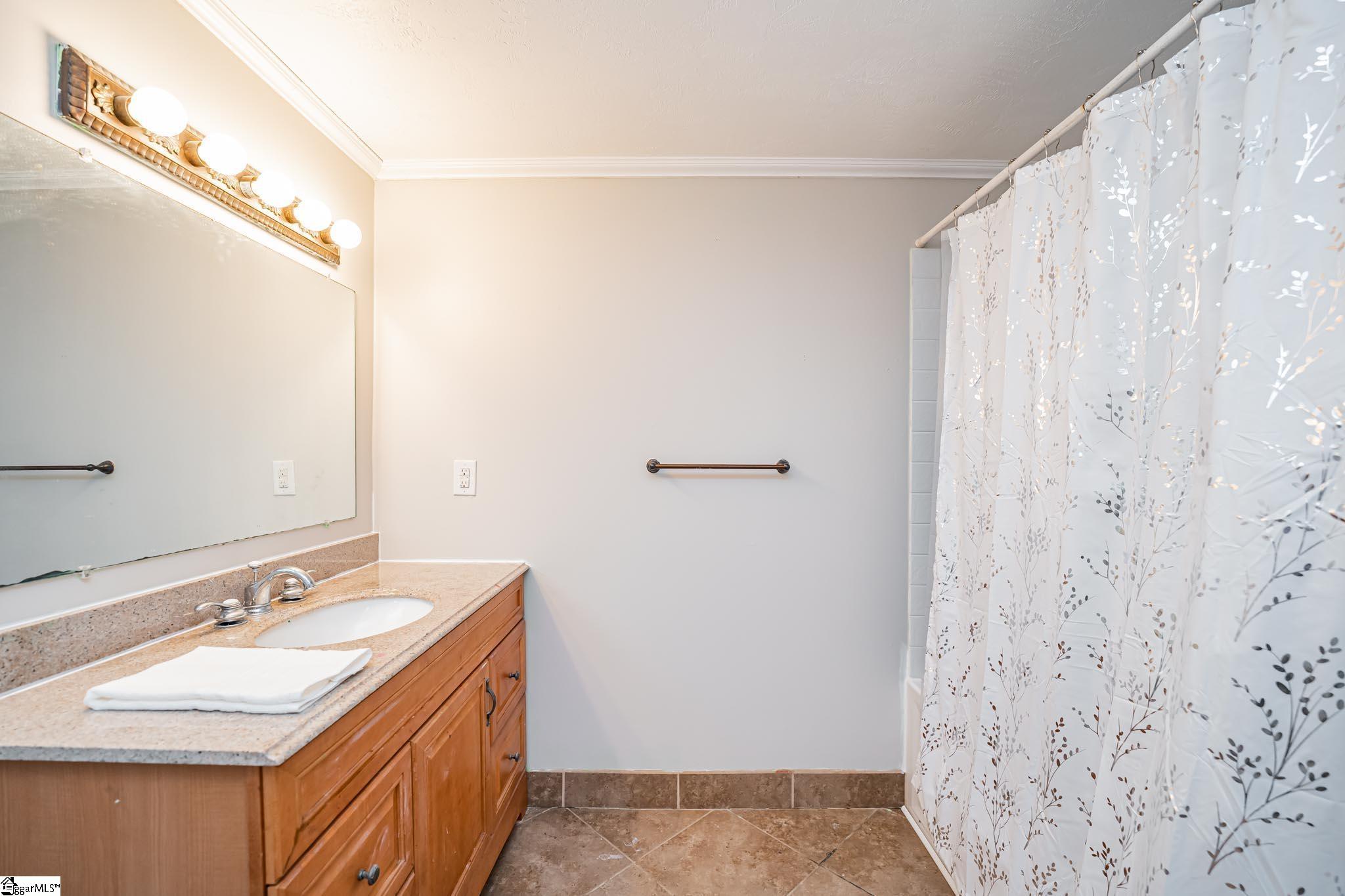 6 Devonshire Lane Greenville, SC 29617 - Photo 25 of 31