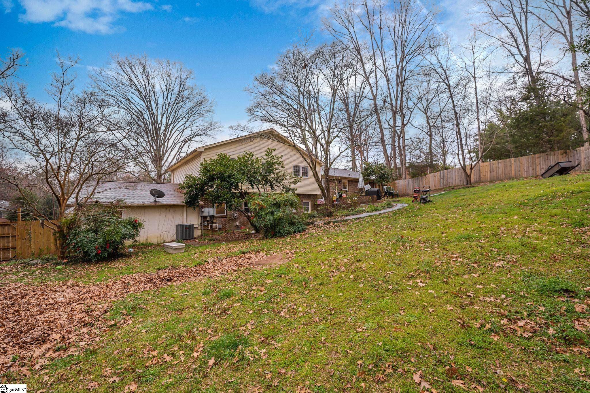 6 Devonshire Lane Greenville, SC 29617 - Photo 27 of 31