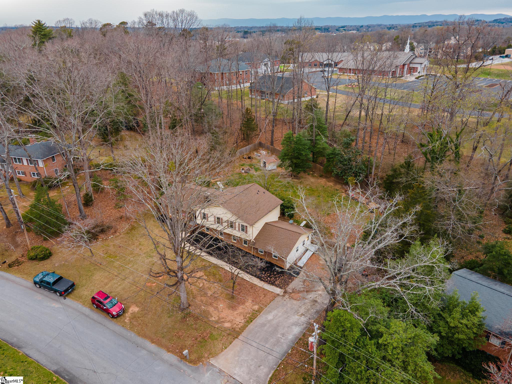 6 Devonshire Lane Greenville, SC 29617 - Photo 30 of 31