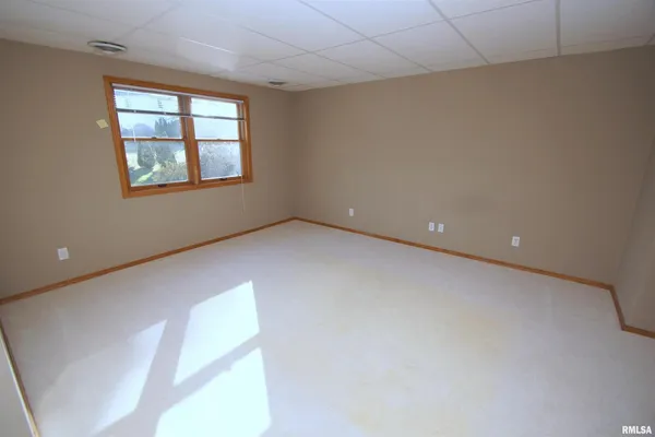 $340,000 | 5321 Friendship Drive, Davenport, IA 52804