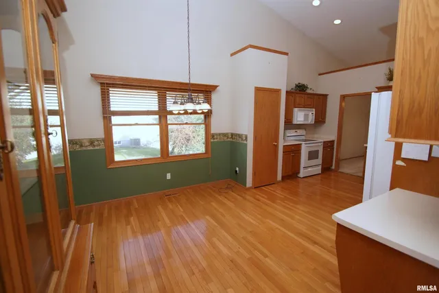 $345,000 | 5321 Friendship Drive, Davenport, IA 52804