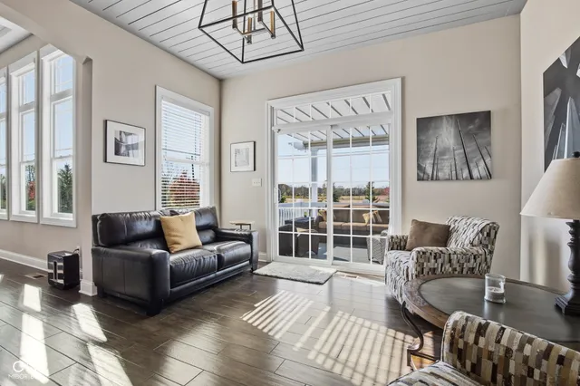 $975,000 | 18200 Lakes End Drive, Westfield, IN 46074