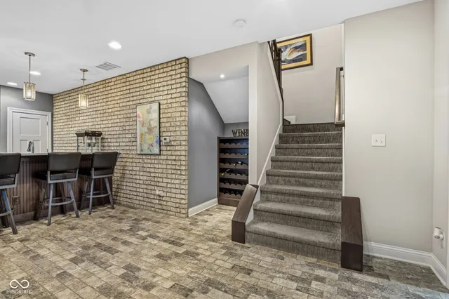 $975,000 | 18200 Lakes End Drive, Westfield, IN 46074