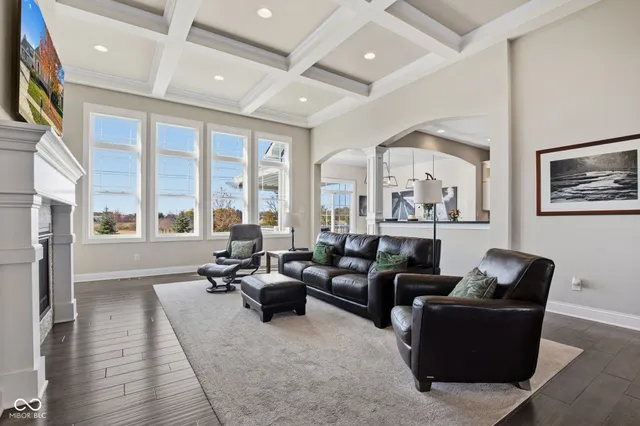 $975,000 | 18200 Lakes End Drive, Westfield, IN 46074