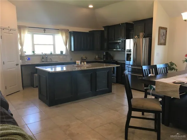 $2,000 | 7507 North 55th Lane, McAllen, TX 78573