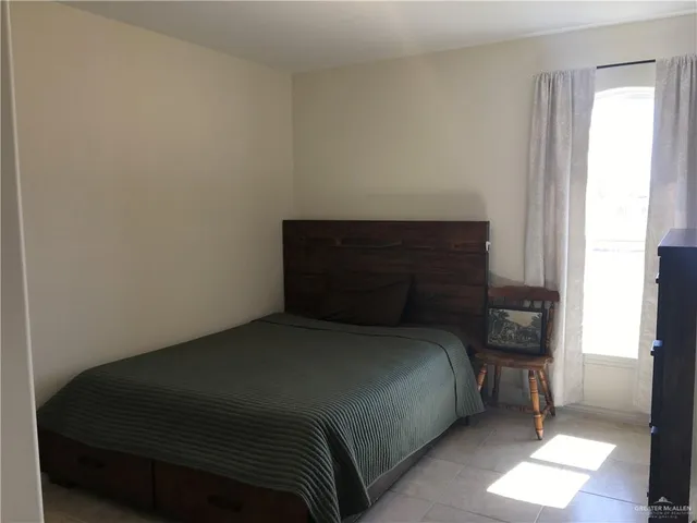$2,000 | 7507 North 55th Lane, McAllen, TX 78573