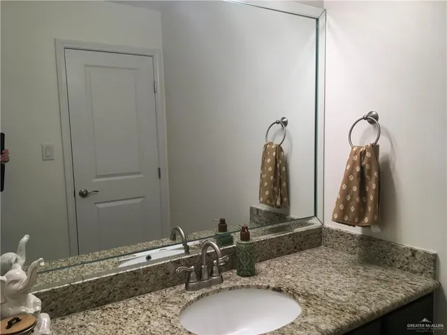 $2,000 | 7507 North 55th Lane, McAllen, TX 78573