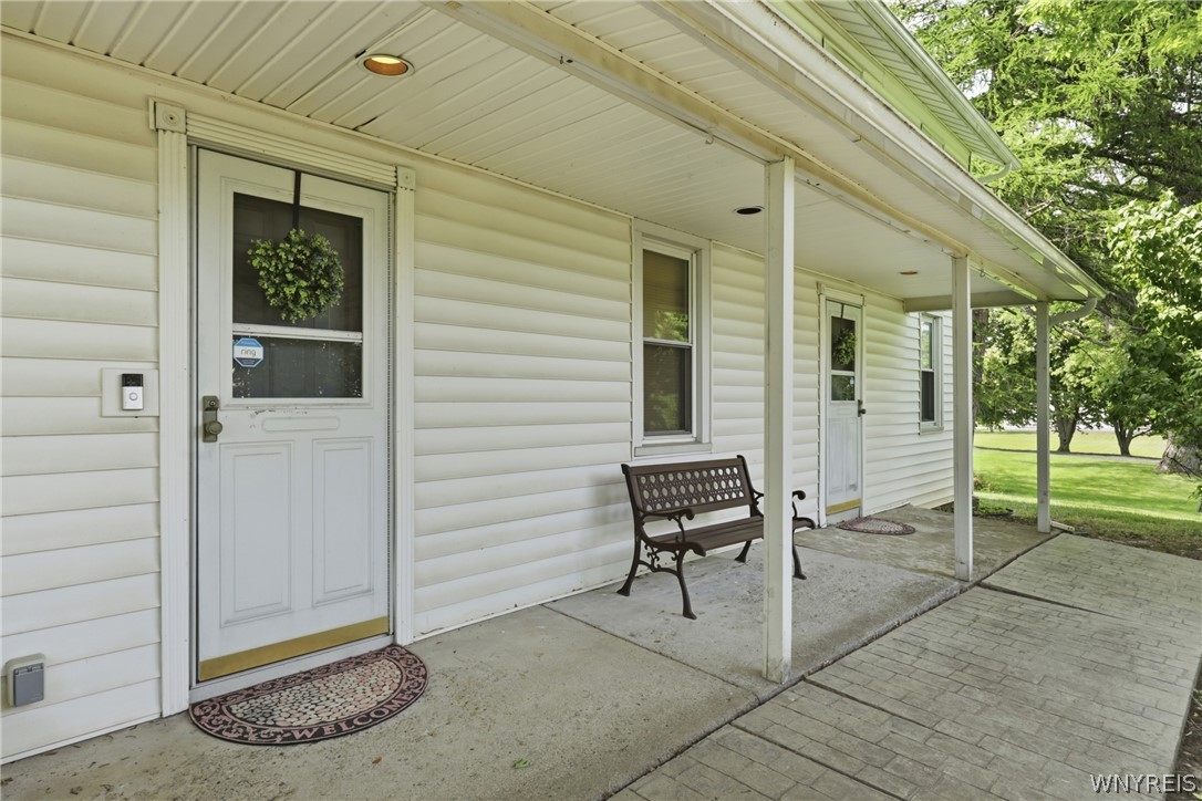5224 Old Goodrich Road Clarence, NY 14031 - Photo 2 of 29