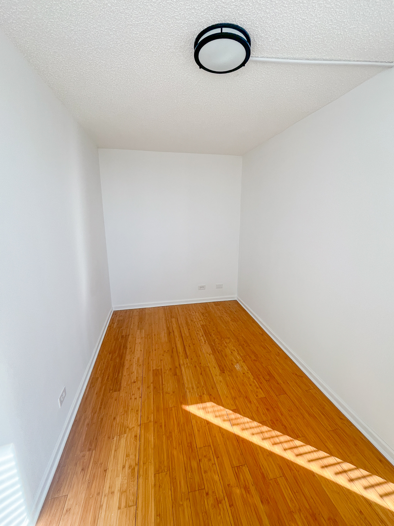 5320 North Sheridan Road, Unit 1310 Chicago, IL 60640 - Photo 6 of 15
