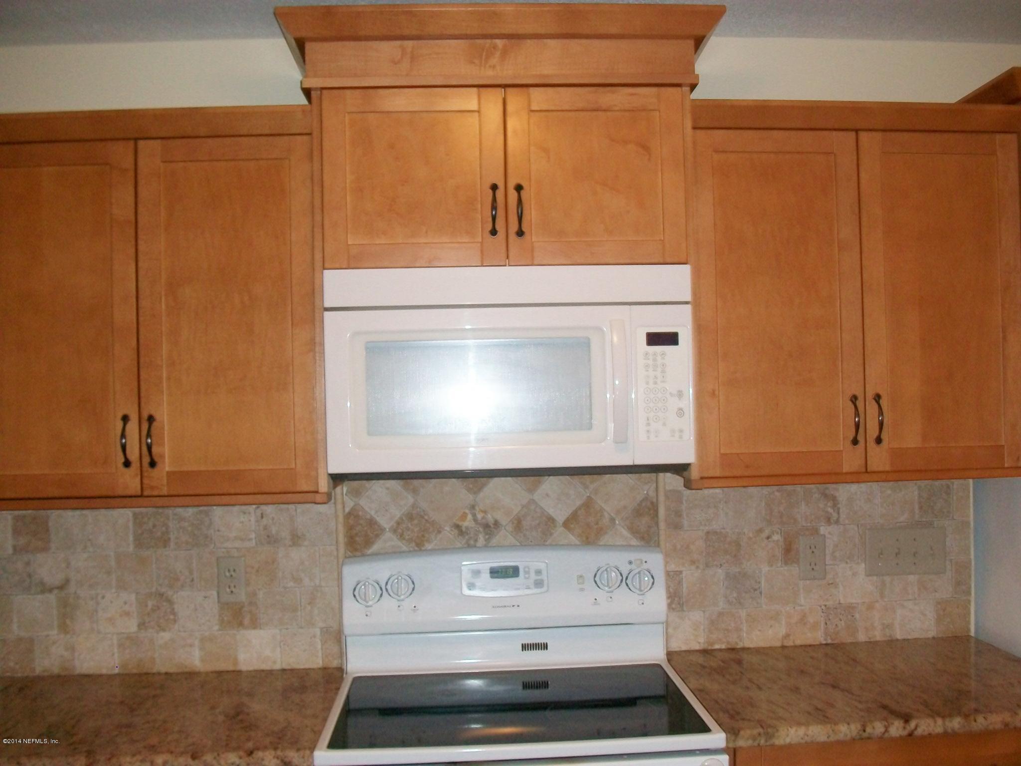 12866 Moose Road Jacksonville, FL 32226 - Photo 6 of 15 STOVE