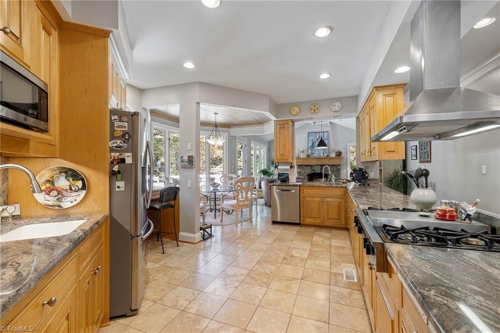 2908 Maggie Court High Point, NC 27262 - Photo 23 of 48