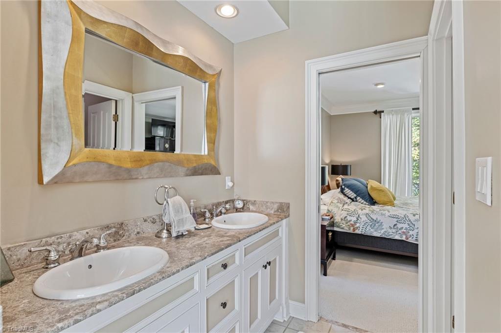 2908 Maggie Court High Point, NC 27262 - Photo 35 of 48