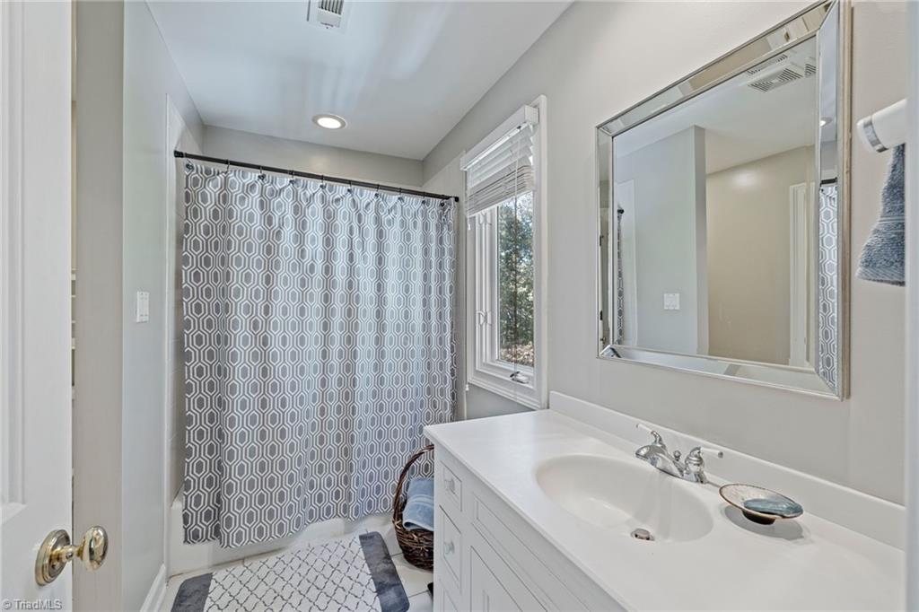 2908 Maggie Court High Point, NC 27262 - Photo 41 of 48