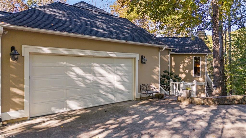 2908 Maggie Court High Point, NC 27262 - Photo 5 of 48