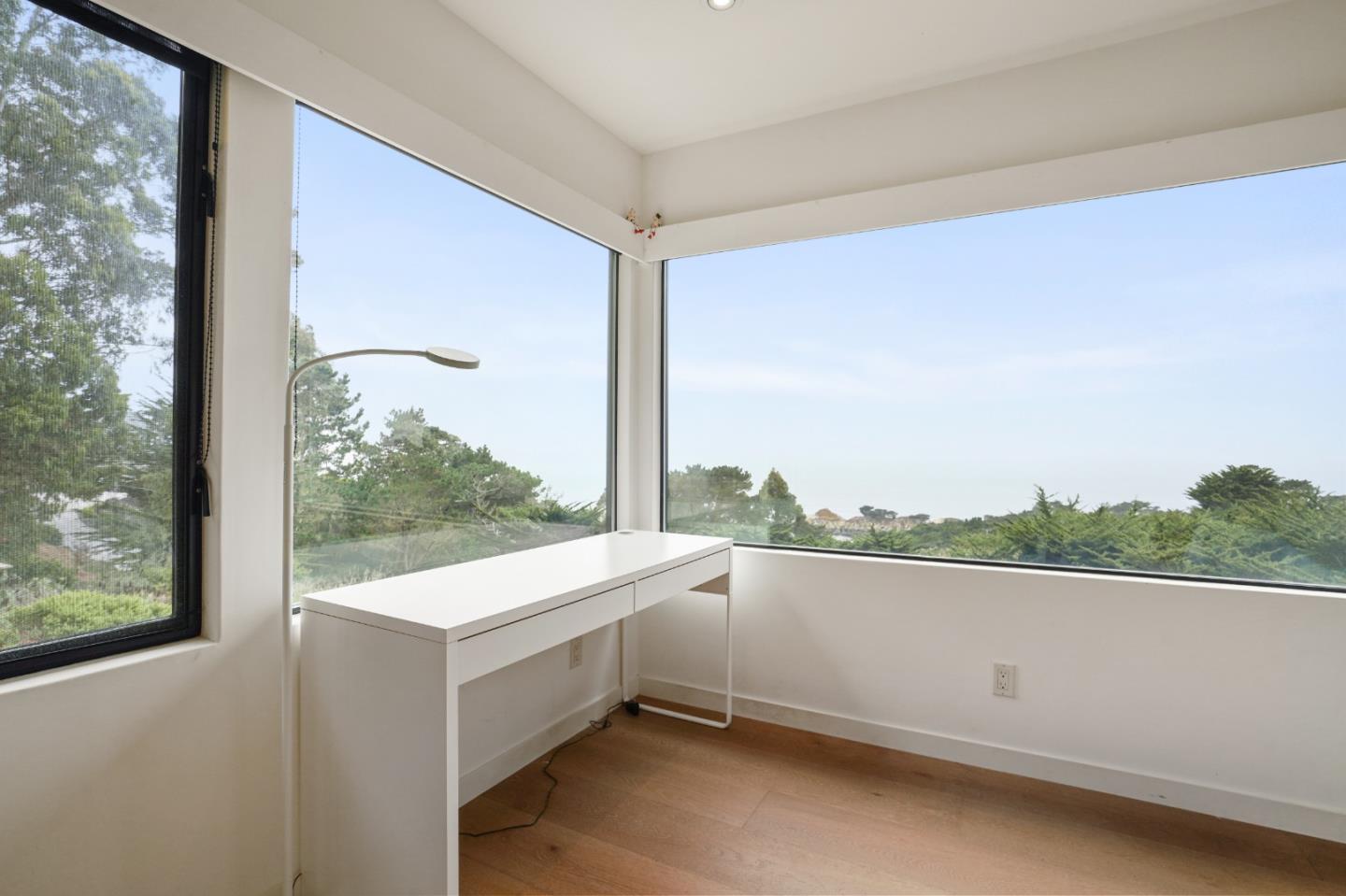 190 Upper Walden Road Carmel, CA 93923 - Photo 14 of 34 a view of an empty room with a window