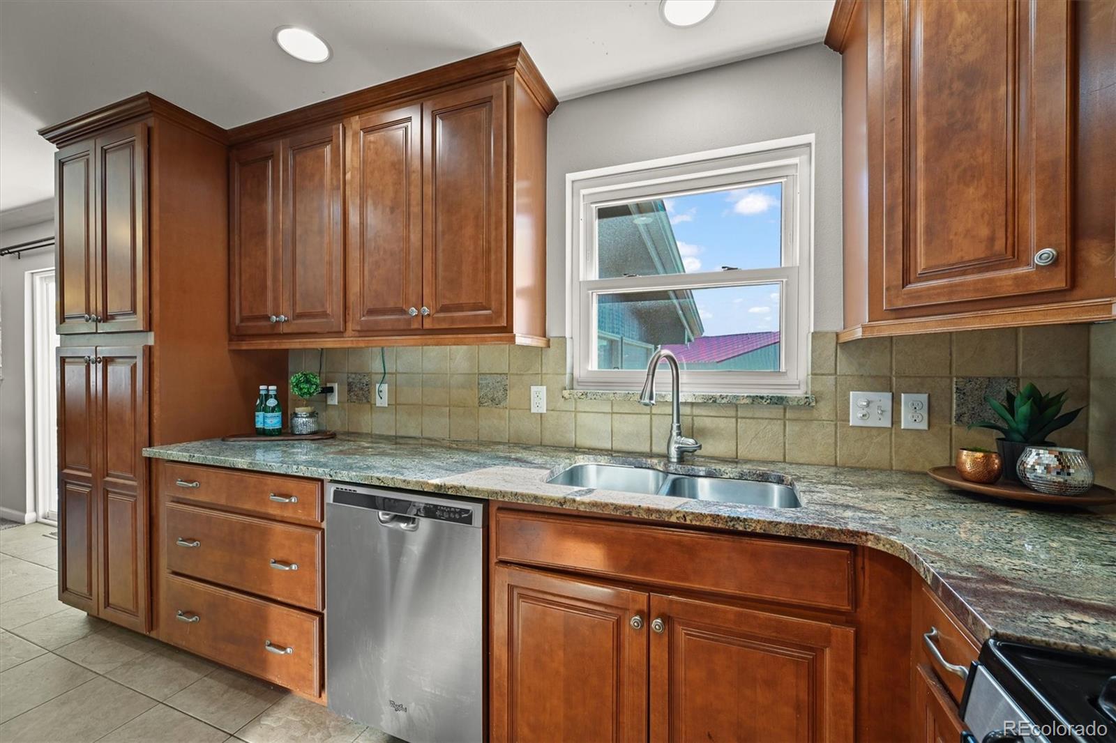 3237 Haystack Road Castle Rock, CO 80104 - Photo 3 of 47