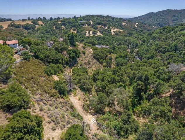 $1,995,000 | 27388 Sherlock Court, Los Altos Hills, CA 94022