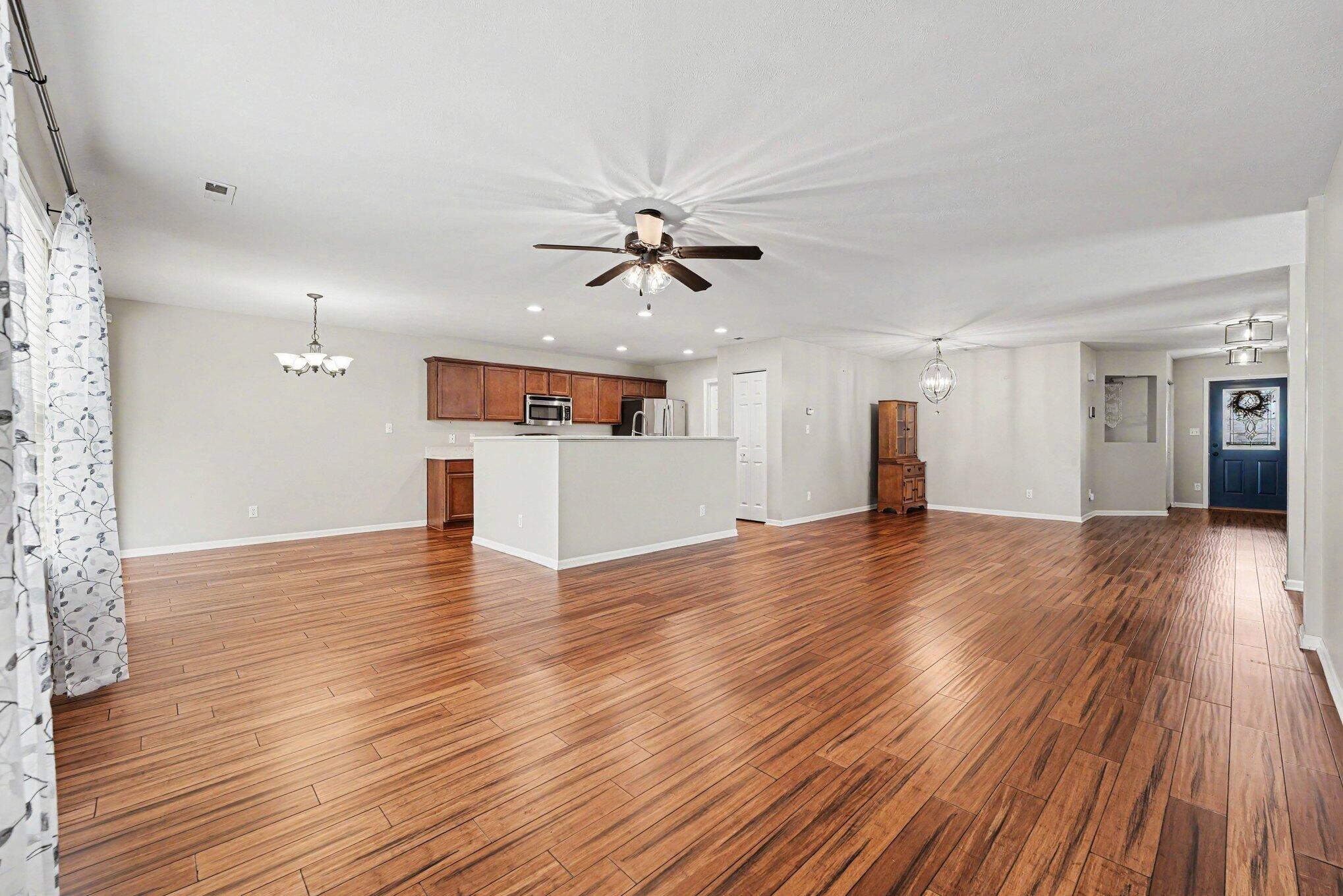 11742 Carolina Street Crown Point, IN 46307 - Photo 6 of 26 2038x1359