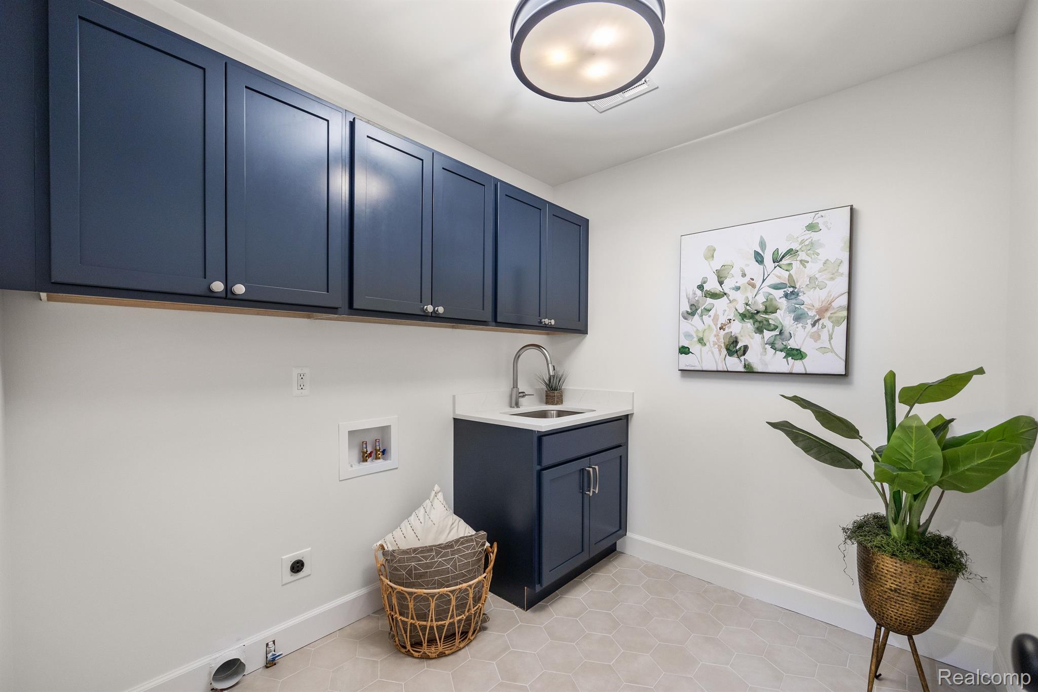 1017 West Webster Road Royal Oak, MI 48073 - Photo 25 of 50 Gallery Image 25
