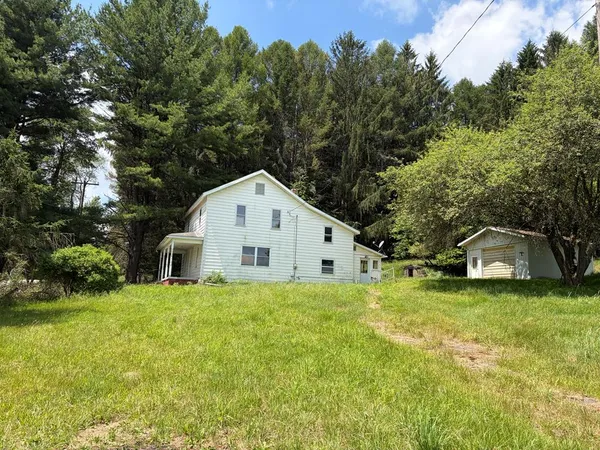 $84,500 | 923 Meadville Road, Titusville, PA 16354