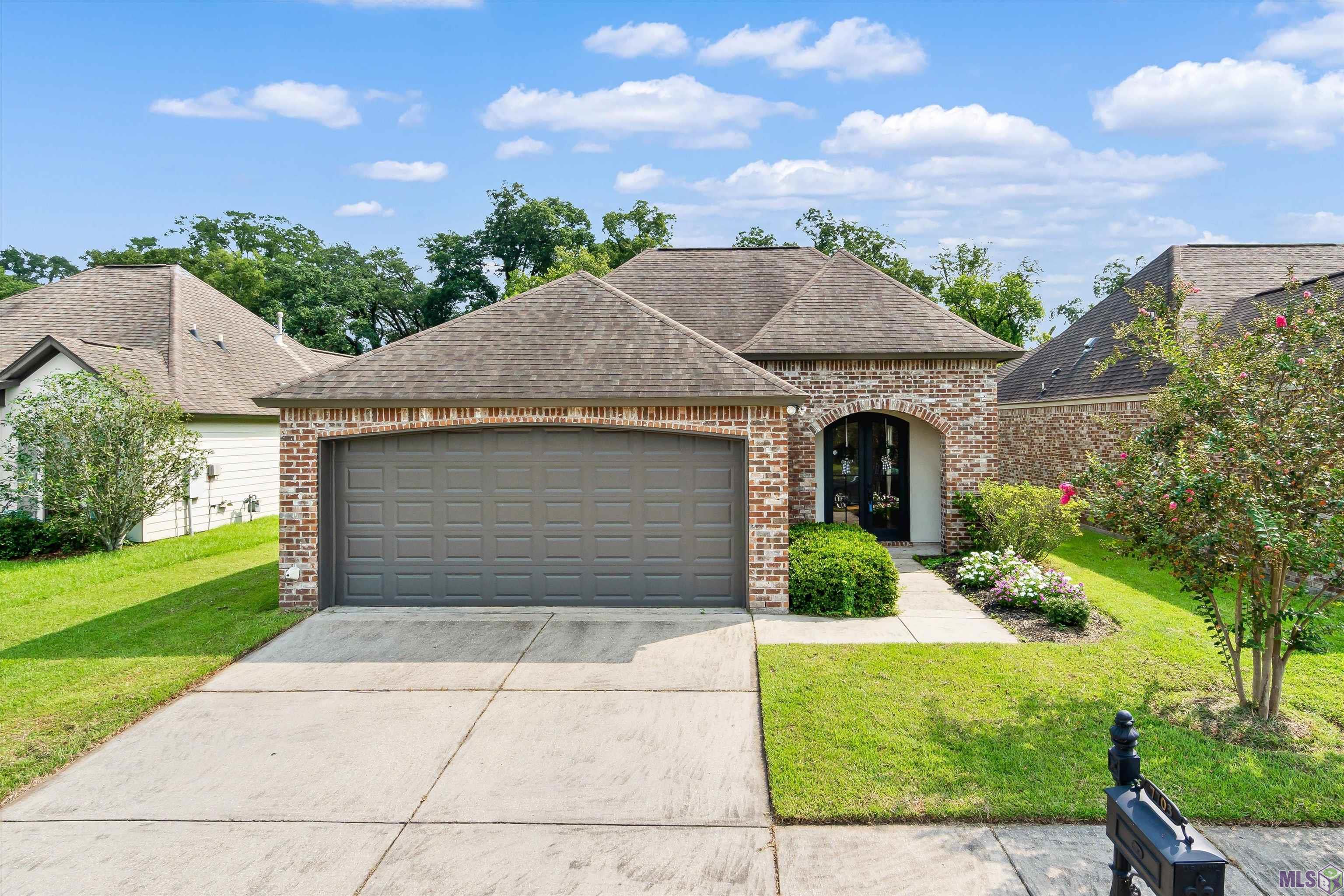 7703 Ibiza Drive Baton Rouge, LA 70820 - Photo 1 of 20
