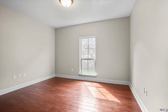 $2,400 | 7703 Ibiza Drive, Baton Rouge, LA 70820