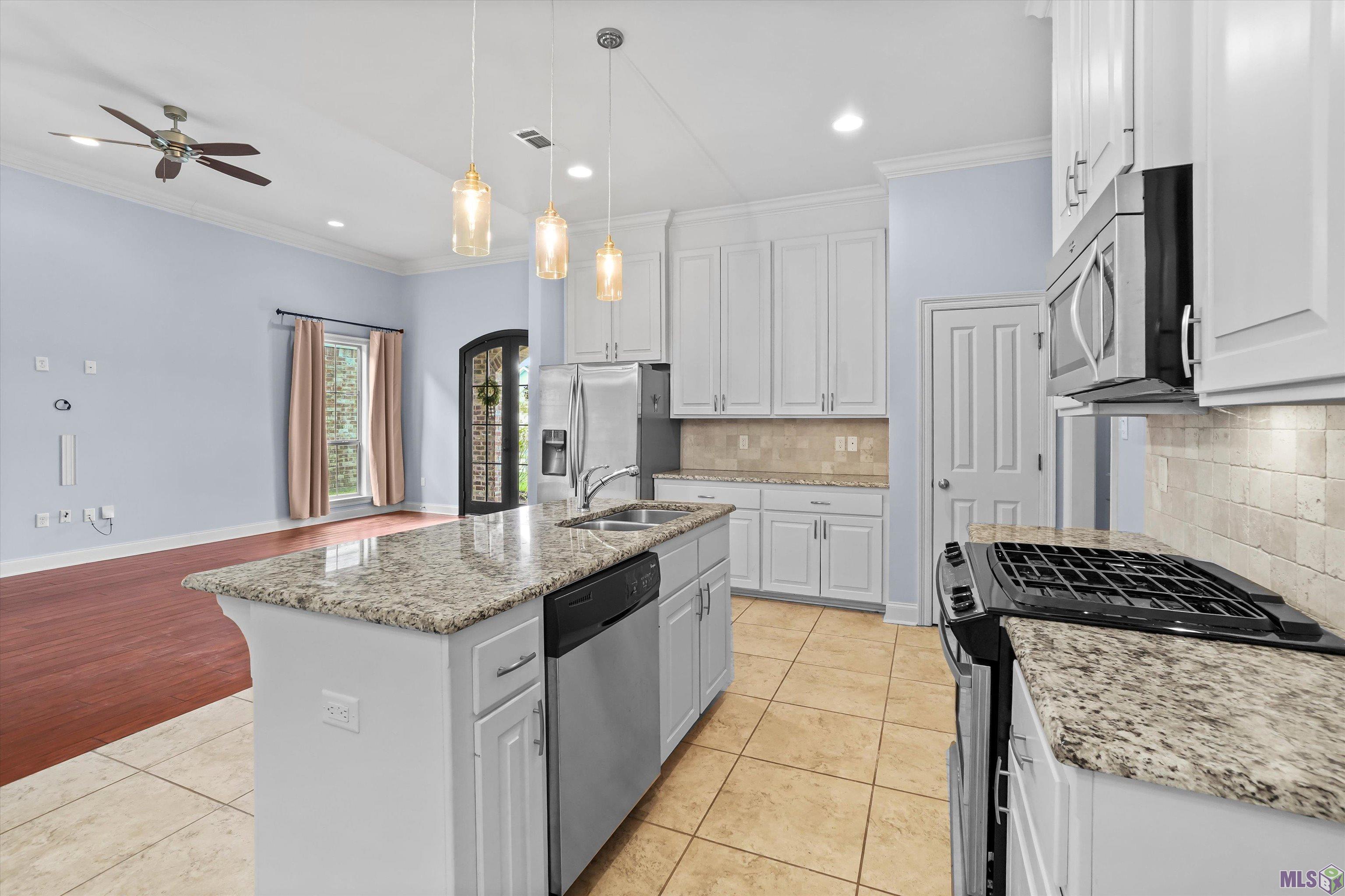 7703 Ibiza Drive Baton Rouge, LA 70820 - Photo 6 of 20